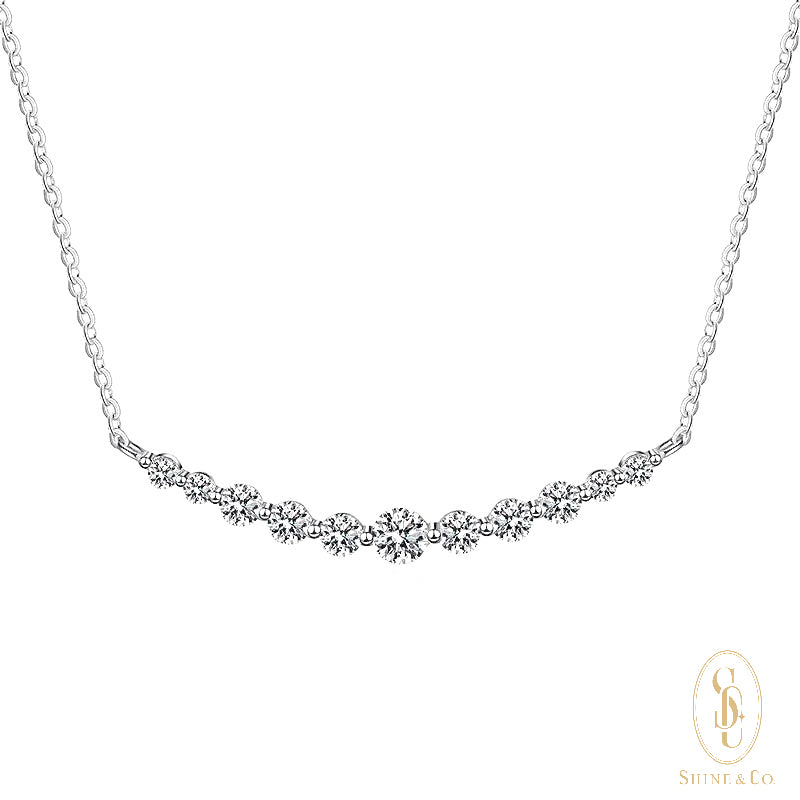 Hazel Smile Line Necklace