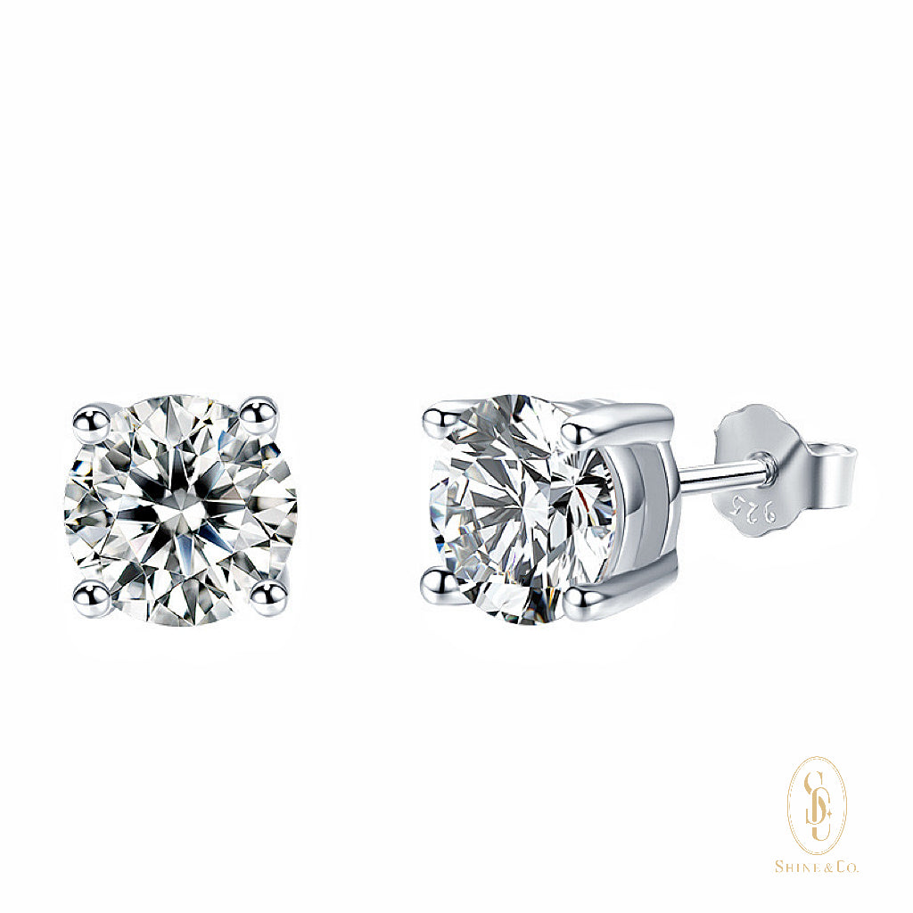 Classic Solitaire Ear Studs