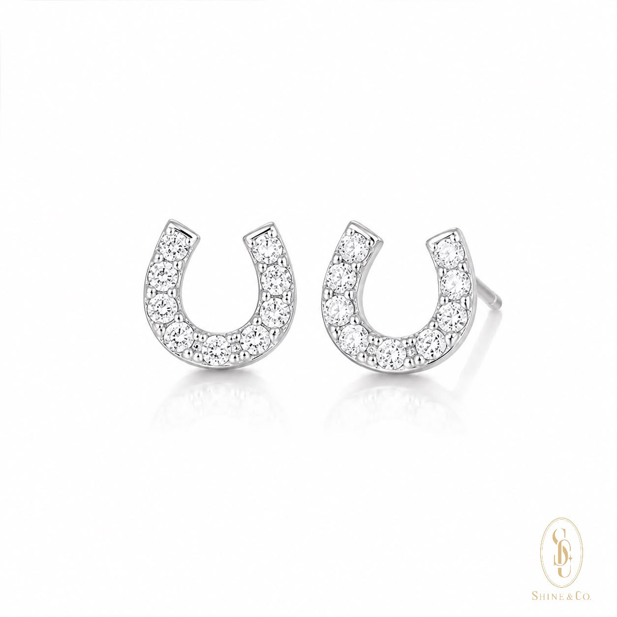 [PRE-ORDER] Horse Shoe Earring