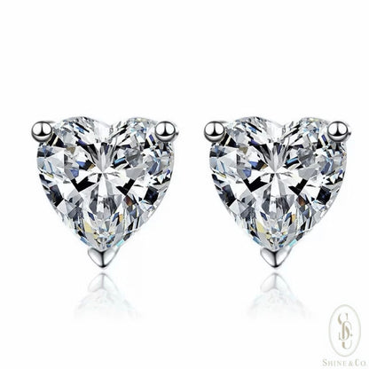 Jetaime Heart Shape Ear Studs