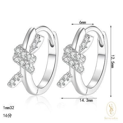 [PRE-ORDER] Aurelia knot Huggies Earrings