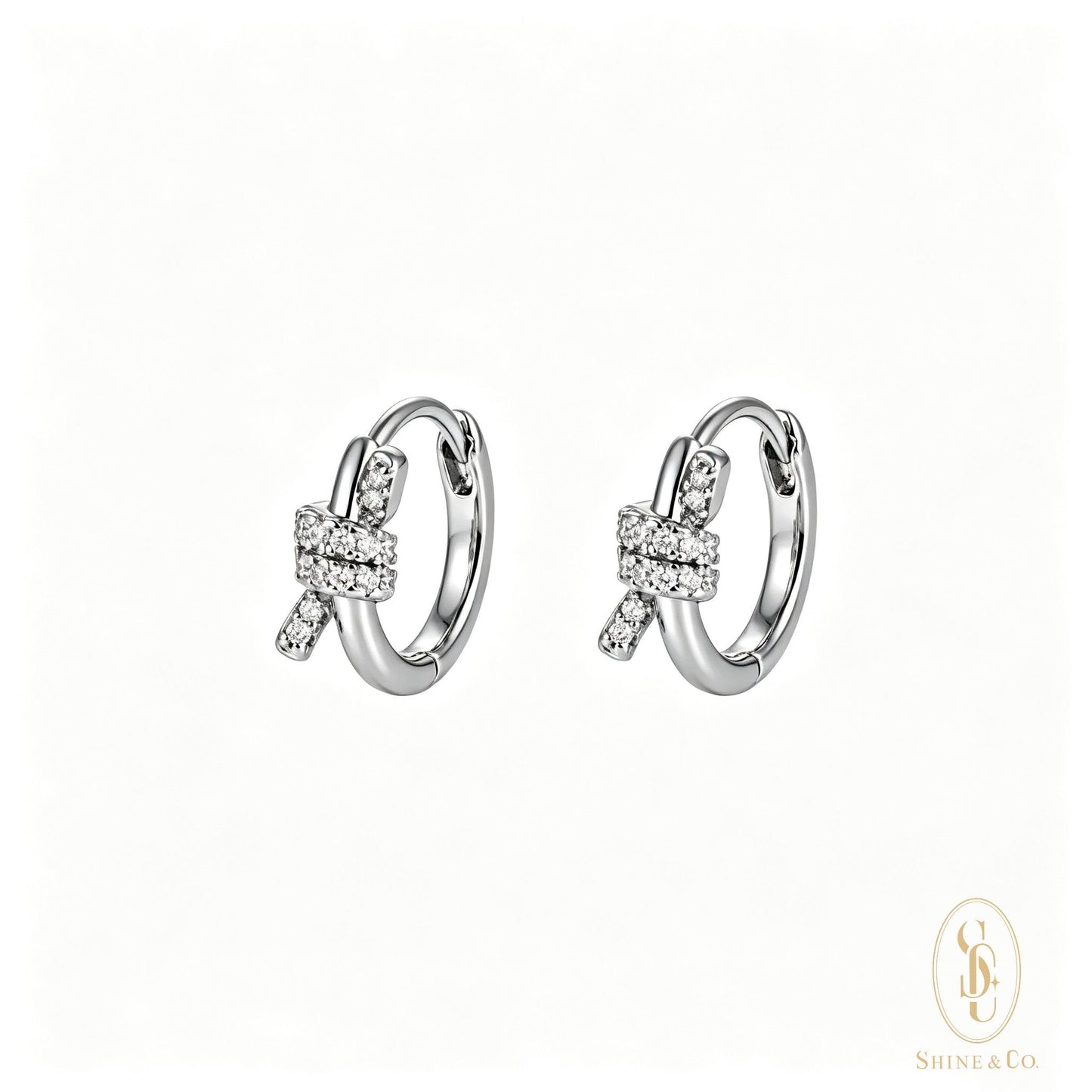 [PRE-ORDER] Aurelia knot Huggies Earrings