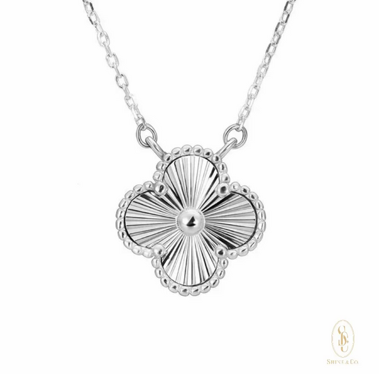 Upsize Laser Clover Necklace