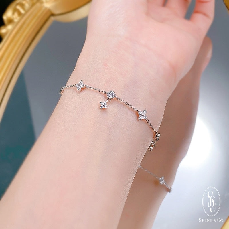 Floria Charm Bracelet