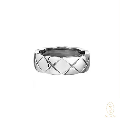 Krush Medium Band Ring