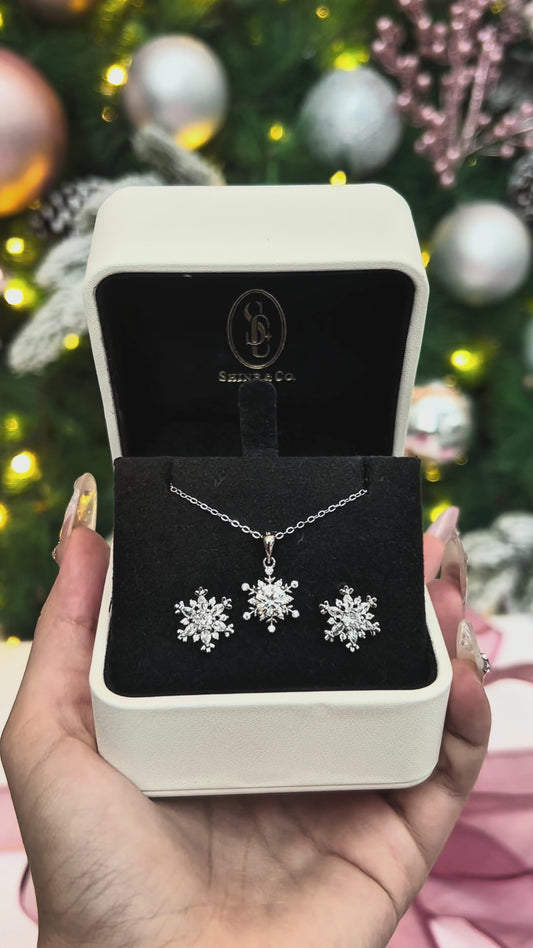[Holiday Collection] Snowflake Necklace