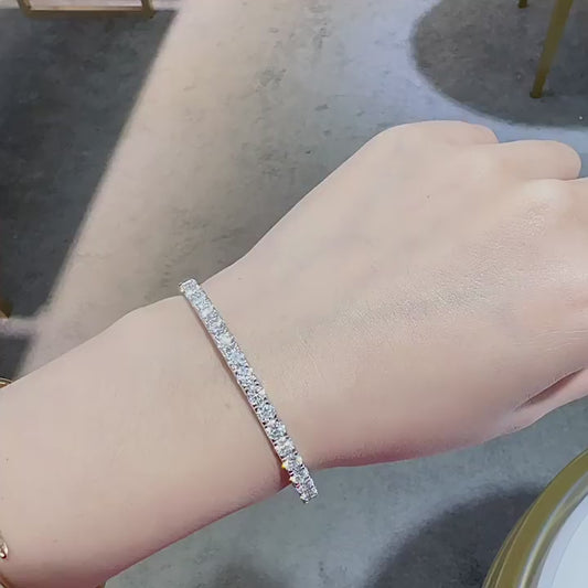 Full Luxe Bangle