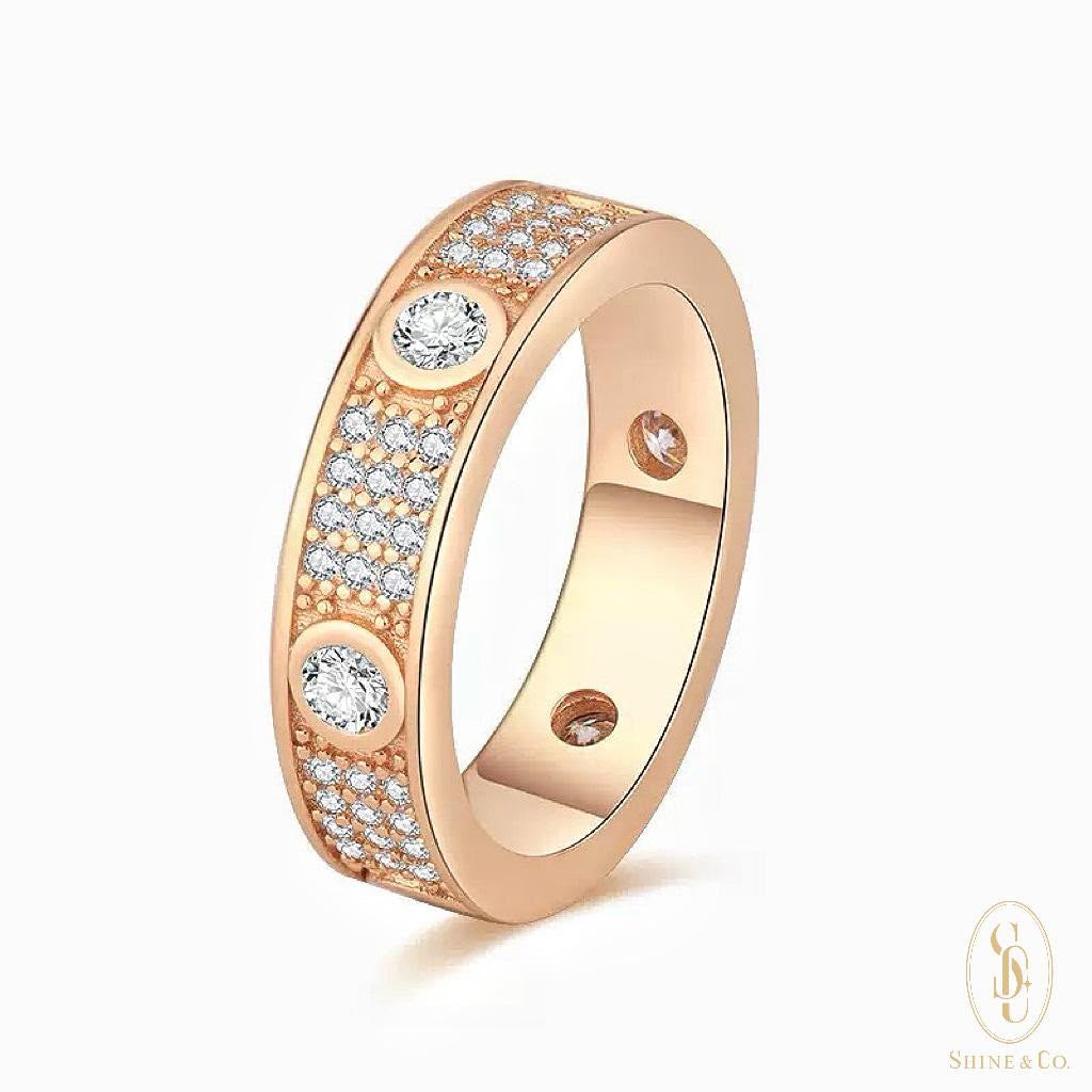 [PRE-ORDER] Velora Luxe Full Moissanite Band