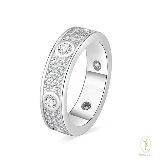 [PRE-ORDER] Velora Luxe Full Moissanite Band